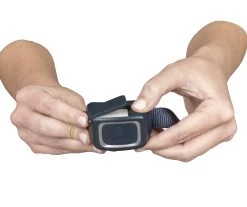 PetSafe Spraytrainer 300m PDT19-​16397 Hunde Ferntrainer Spray -Landwirtschaftliche Produkte pdt19 16397 pd opening door 2